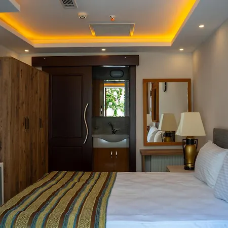 Hotel Velaris Boutique