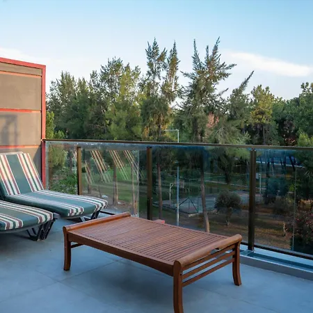 Velaris Boutique Hotel